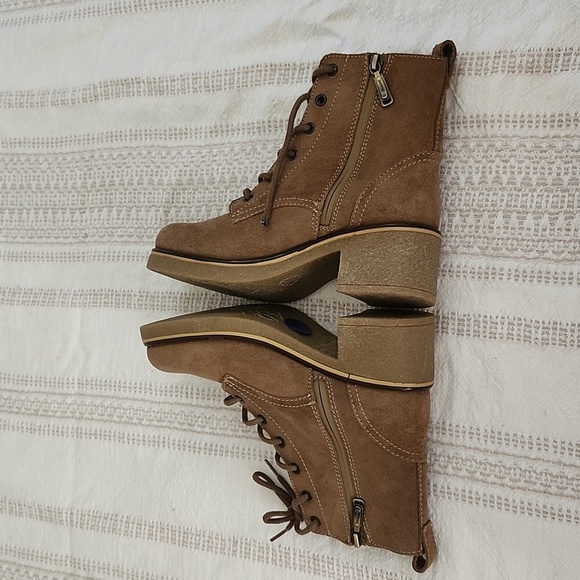 Blondo Genuine Leather Lace Up Ankle Boots Neutral Tan Brown READ DESCRIPTION - Picture 5 of 7
